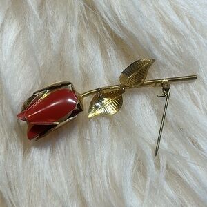 Rose pin vintage
